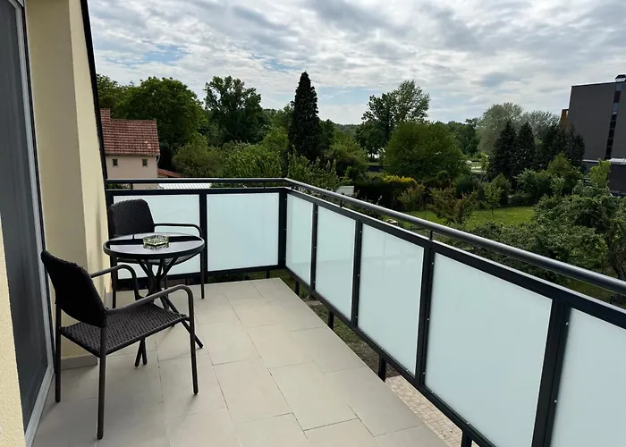 M21 Residence Sarvar